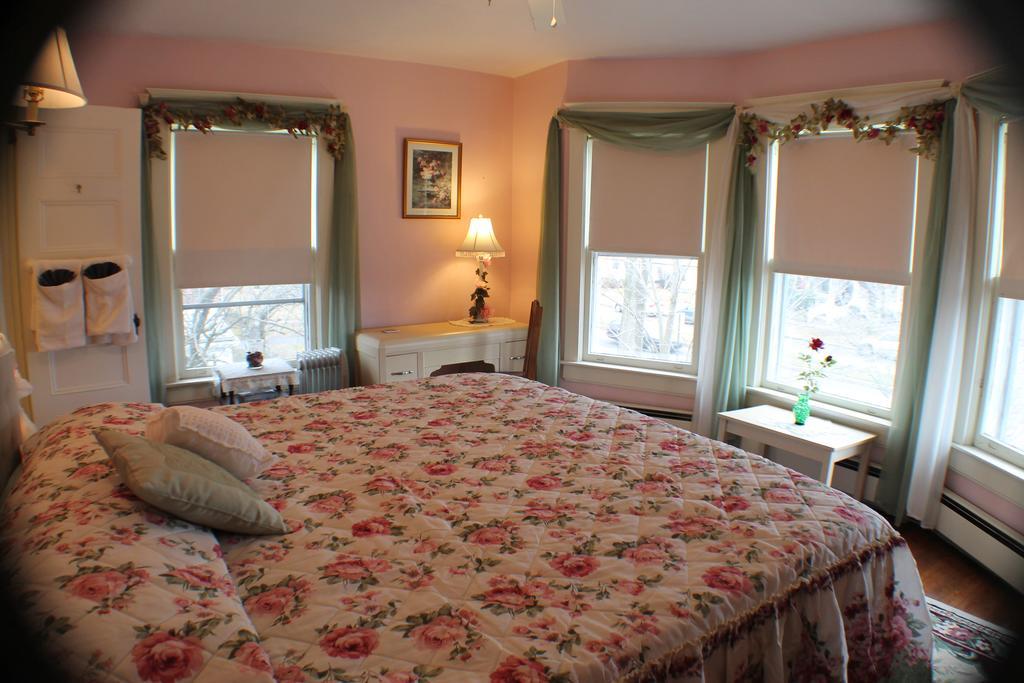 The White Birch Inn Berwick Bagian luar foto