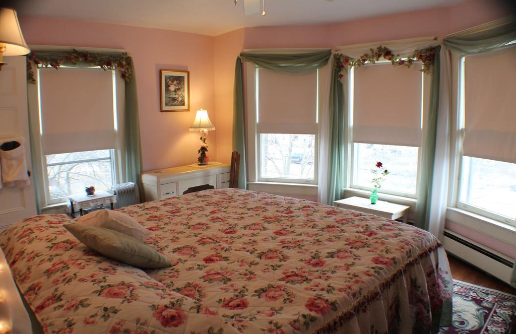 The White Birch Inn Berwick Bagian luar foto